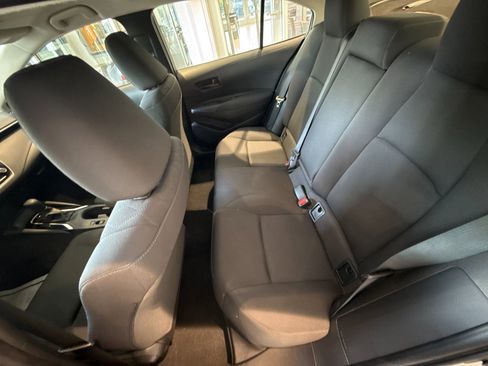 Used 2024 Toyota Corolla LE FWD image 12