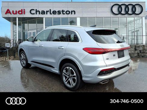Certified 2025 Audi Q5 Premium w/ Premium Plus AWD/4WD image 5