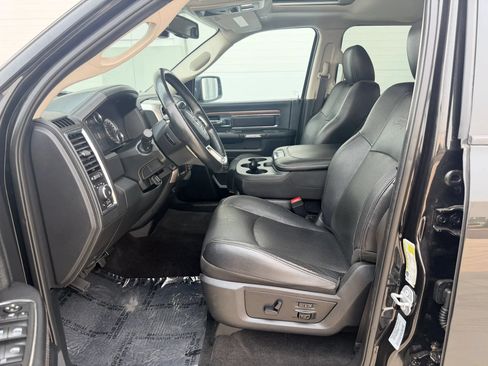 Used 2017 RAM 2500 Laramie w/ Sport Appearance Group AWD/4WD image 10