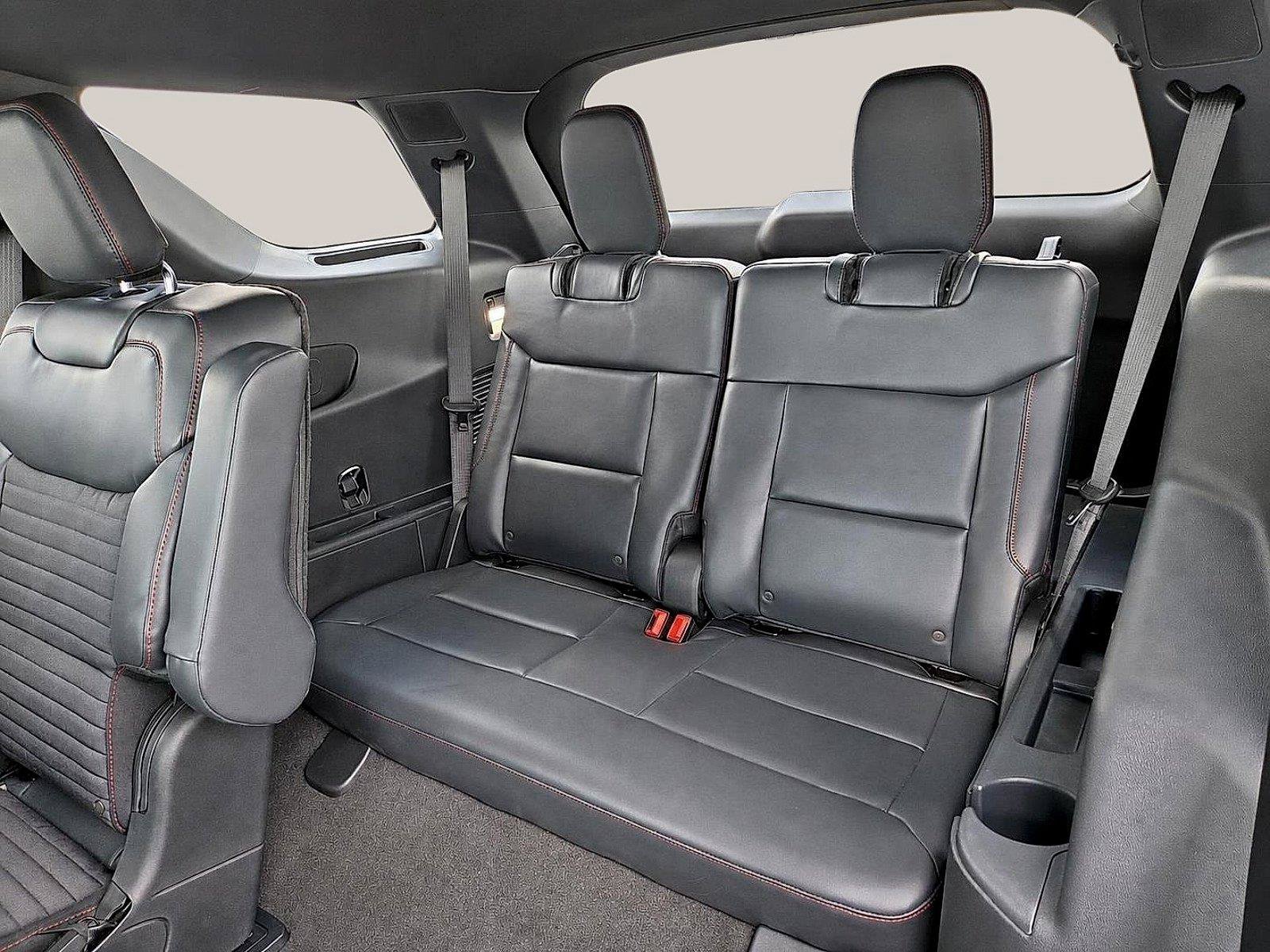 New 2027 Ford Explorer ST-Line w/ Premium Package RWD image 13