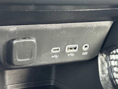 Used 2023 Chevrolet TrailBlazer LT w/ Convenience Package image 29