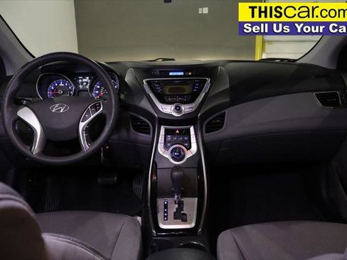 Used 2012 Hyundai Elantra GLS image 14
