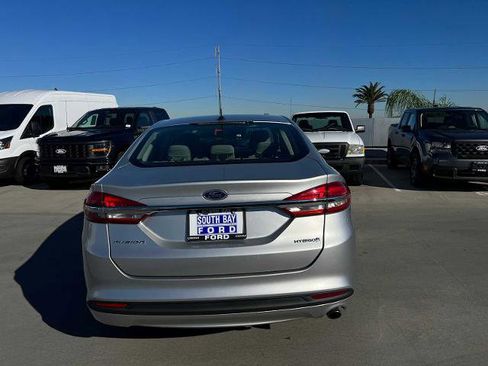 Certified 2018 Ford Fusion S image 4