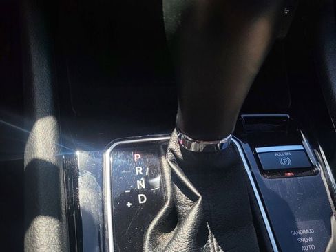 Used 2025 Jeep Compass Limited image 8