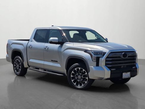 Used 2023 Toyota Tundra Limited AWD/4WD image 8