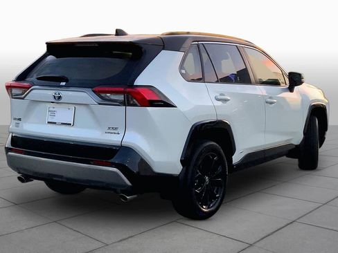 Used 2024 Toyota RAV4 XSE AWD/4WD image 13