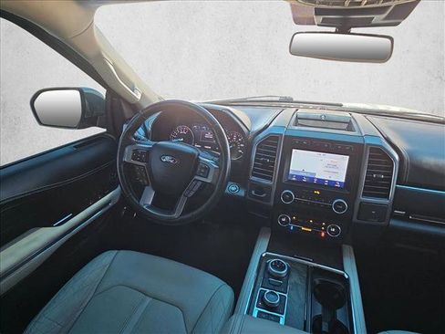 Used 2021 Ford Expedition Platinum AWD/4WD image 3
