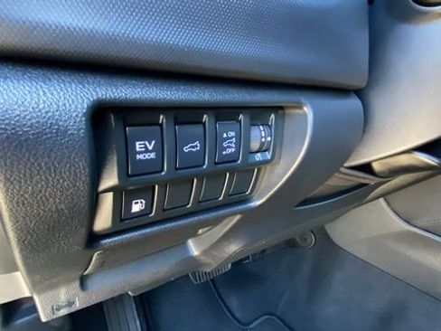 Certified 2025 Subaru Forester Limited AWD/4WD image 21