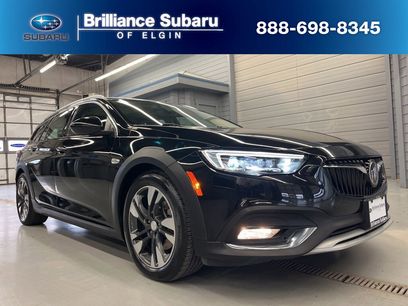 Used 2019 Buick Regal Essence w/ Driver Confidence Package I