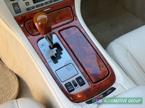Used 2007 Lexus SC 430 Convertible RWD image 25