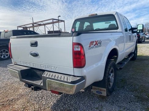 Used 2010 Ford F250 XL image 2
