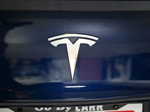 Used 2023 Tesla Model 3 Standard Range RWD image 10