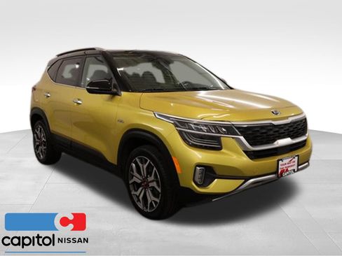 Used 2021 Kia Seltos SX AWD/4WD image 1