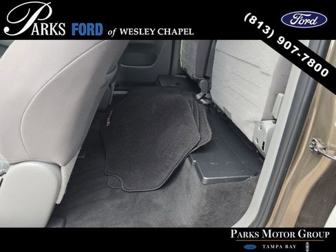 Used 2015 Toyota Tacoma 4x4 Access Cab V6 w/ TRD Sport Package image 16