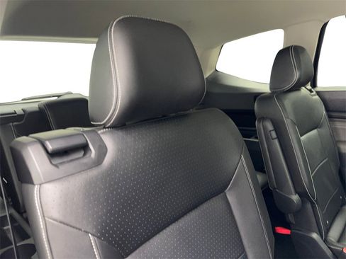 Used 2022 Volkswagen Atlas SE image 42