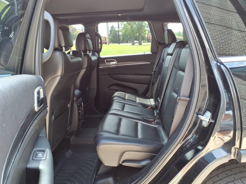 Used 2020 Jeep Grand Cherokee Limited w/ Luxury Group II AWD/4WD image 25