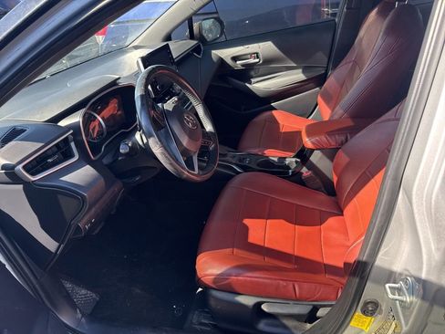 Used 2020 Toyota Corolla SE w/ SE Preferred Package image 5