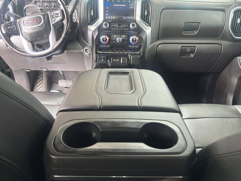 Used 2020 GMC Sierra 1500 SLT image 24