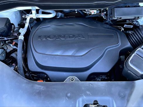 Used 2022 Honda Pilot TrailSport image 31