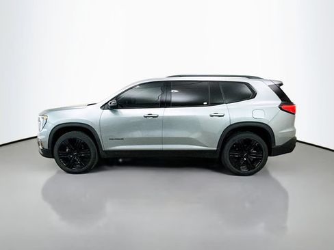 Used 2024 GMC Acadia Elevation w/ Black Edition FWD image 4