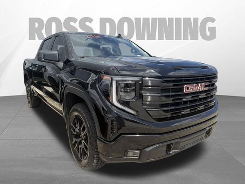 Used 2024 GMC Sierra 1500 Elevation AWD/4WD image 3
