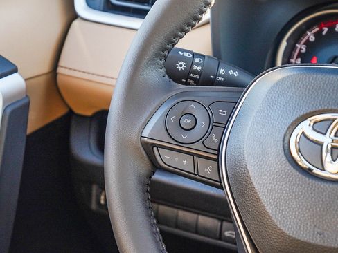 New 2025 Toyota RAV4 XLE Premium image 20