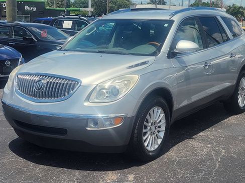 Used 2012 Buick Enclave Leather AWD/4WD image 2