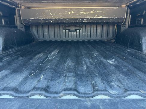 Used 2024 Chevrolet Silverado 1500 Custom Trail Boss w/ LPO, Dark Essentials Package AWD/4WD image 28