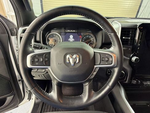 Used 2023 RAM 1500 Big Horn AWD/4WD image 11
