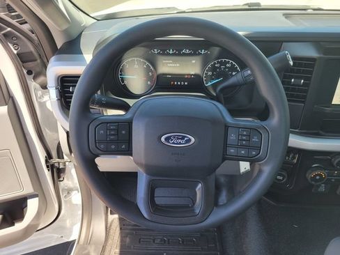 New 2026 Ford F550 2WD Regular Cab Super Duty image 9