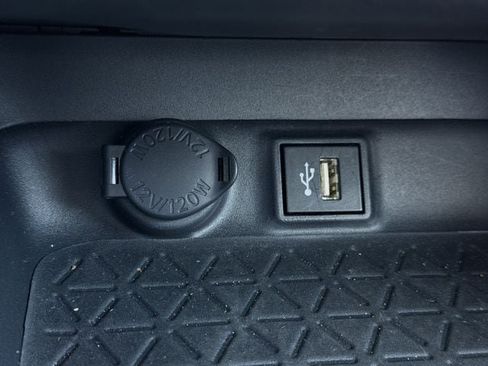 Used 2025 Toyota RAV4 XLE Premium w/ Weather Package AWD/4WD image 21