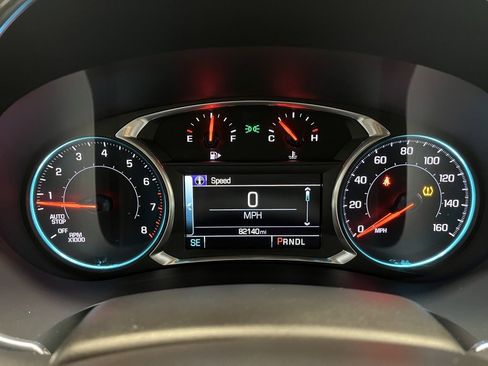 Used 2017 Chevrolet Malibu LT w/ Leather Package image 5