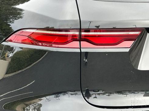 Certified 2024 Jaguar F-PACE R-Dynamic S image 26