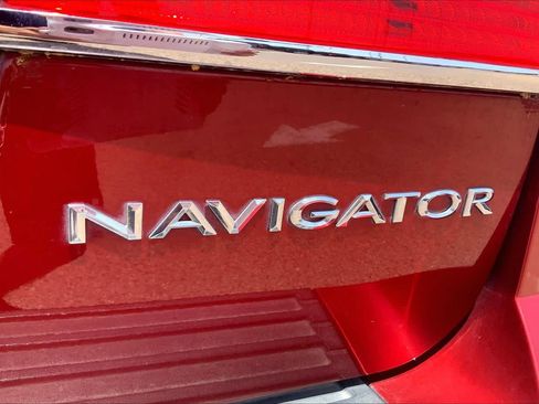 Used 2013 Lincoln Navigator 2WD w/ HD Trailer Tow Pkg image 9
