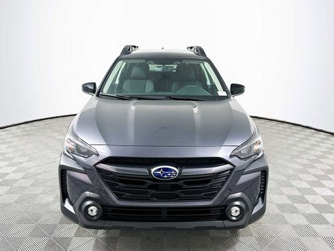Certified 2025 Subaru Outback Premium image 2
