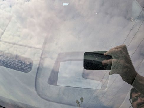 Used 2017 Chevrolet Suburban Premier image 11