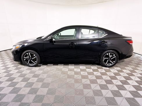 Used 2024 Nissan Sentra SV image 6