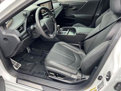 Certified 2024 Lexus ES 300h F Sport w/ Accessory Package (Z2) image 10