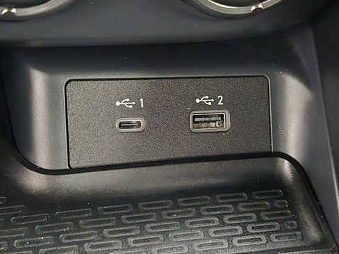 Used 2024 Nissan Z Performance w/ Floor Mat Package RWD image 25