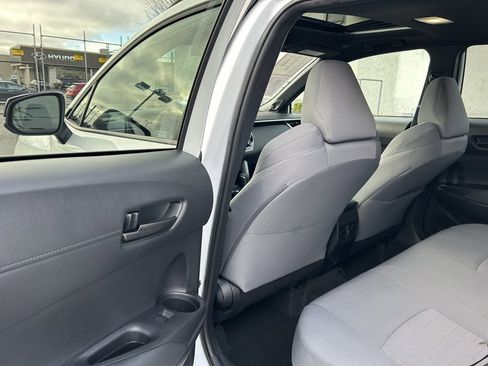 Certified 2025 Toyota Corolla Cross AWD Hybrid image 11