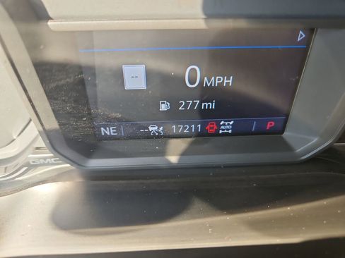 Used 2020 GMC Sierra 1500 SLT w/ SLT Premium Plus Package image 17