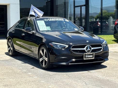Used 2025 Mercedes-Benz C 300 Sedan image 8