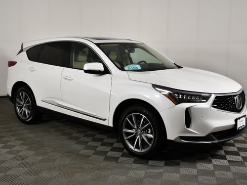 Certified 2024 Acura RDX SH-AWD w/ Technology Package image 4