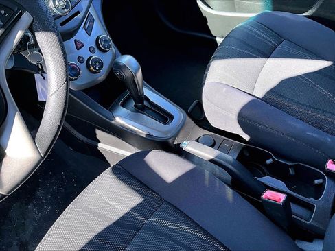 Used 2012 Chevrolet Sonic LT image 13