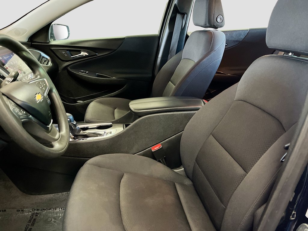 Used 2025 Chevrolet Malibu LT FWD image 20