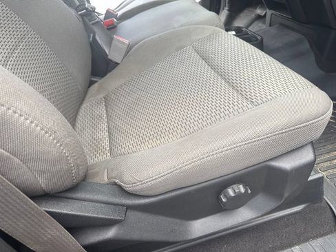 Used 2019 Ford F150 XLT AWD/4WD image 9