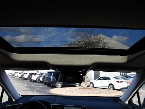 New 2026 Lexus NX 350 FWD image 25