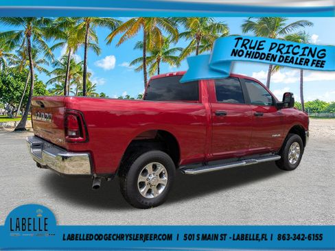Used 2026 RAM 2500 Big Horn AWD/4WD image 4