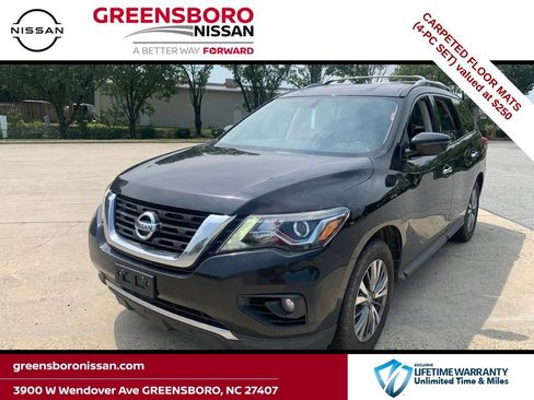 Used 2020 Nissan Pathfinder SV FWD image 1