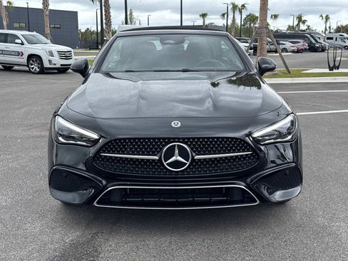 Used 2025 Mercedes-Benz CLE 300 4MATIC Cabriolet image 8